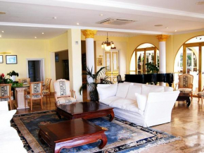Hotel El Dorado, Carboneras